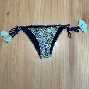 Victoria’s Secret, size Small: new, never worn paisley side-tie bikini bottoms